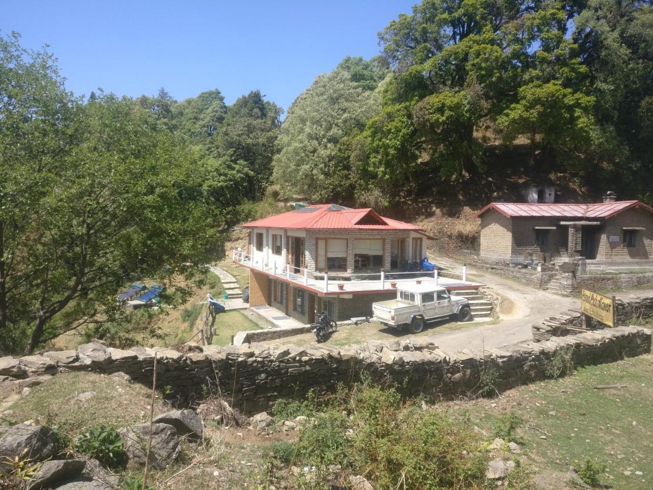 Simba Cafe & Lodge Binsar Exterior photo